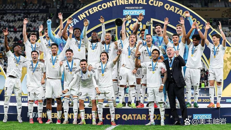 卡佩罗:皇马有机会进欧冠决赛 他们有奉献精神 卡佩罗:皇马有机会进欧冠决赛 他们有奉献精神